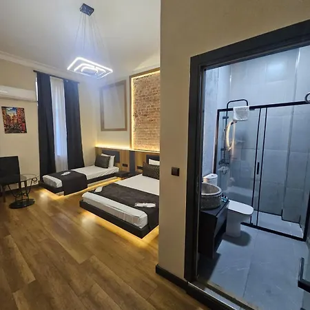 Linada Taksim فندق