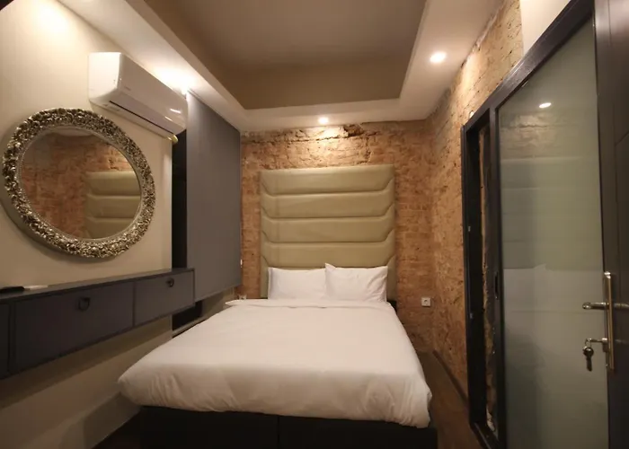 Linada Taksim Hotel *